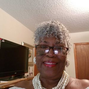 Meet your Posher, Gwendolyn